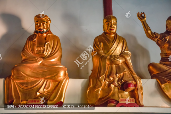 安慶市迎江寺大雄寶殿十八羅漢