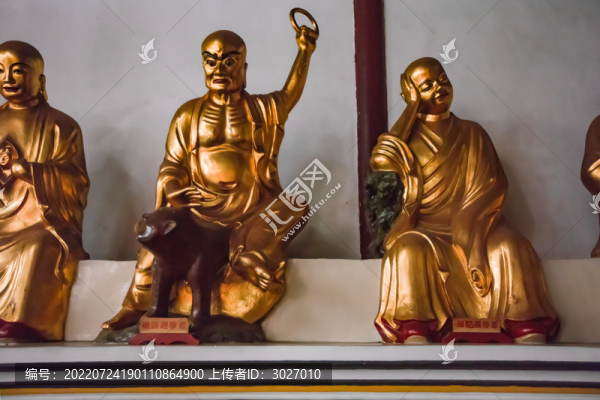 安慶市迎江寺大雄寶殿十八羅漢