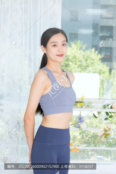 運動內(nèi)衣的女性肖像