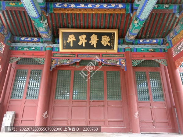 圈門大戲臺(tái)