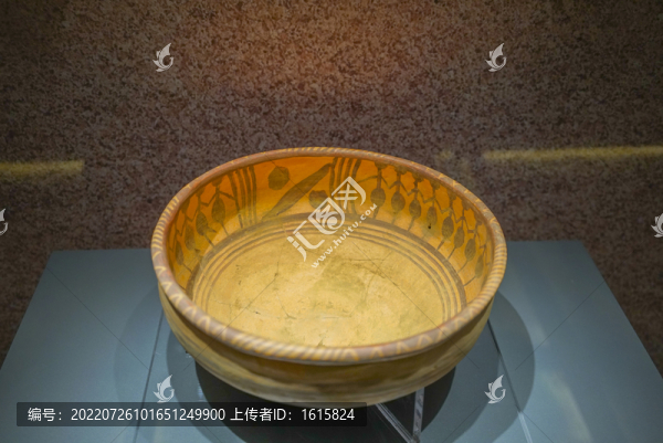 舞蹈紋彩陶盆古代陶器古陶器