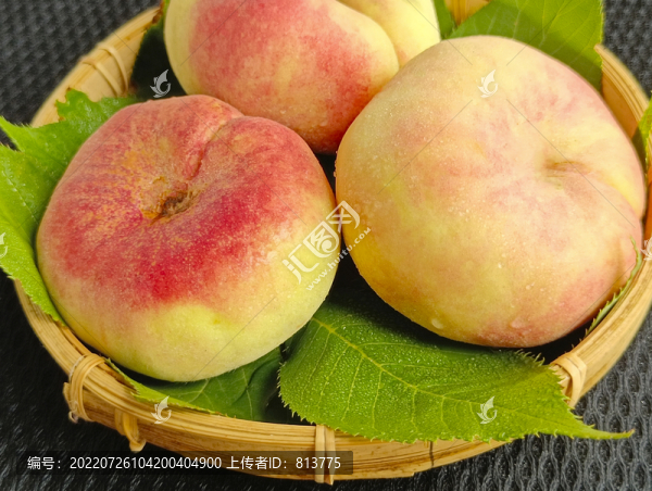甜美蟠桃