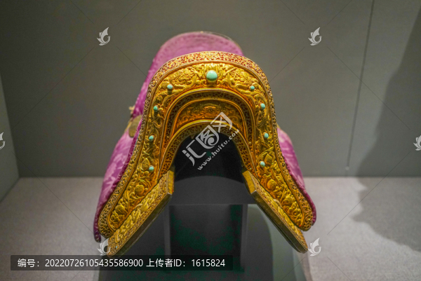 元代西藏黃金馬鞍西藏文化