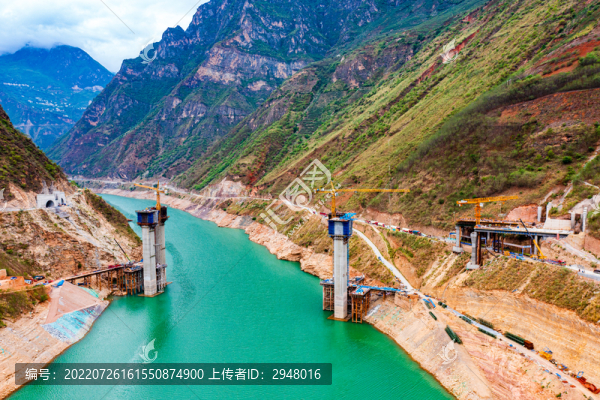 建設(shè)中的都香高速