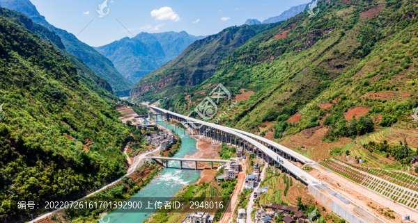 建設(shè)中的都香高速