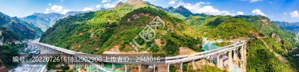 建設中的都香高速