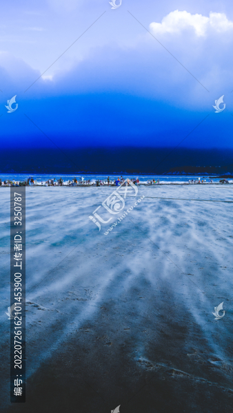 藍(lán)色海岸風(fēng)暴