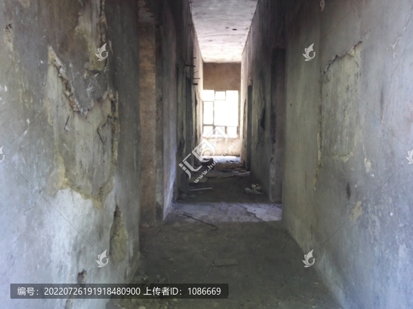 復(fù)古建筑風(fēng)景石墻過道