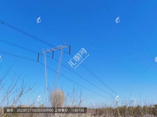 高壓線塔