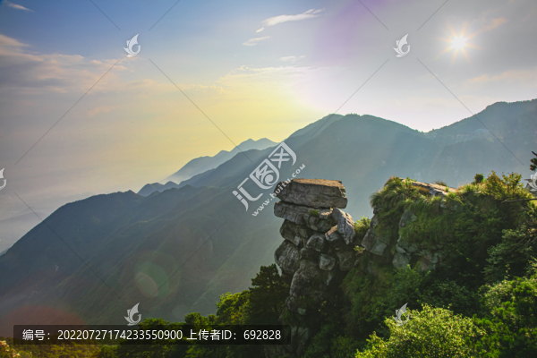 廬山駱駝峰