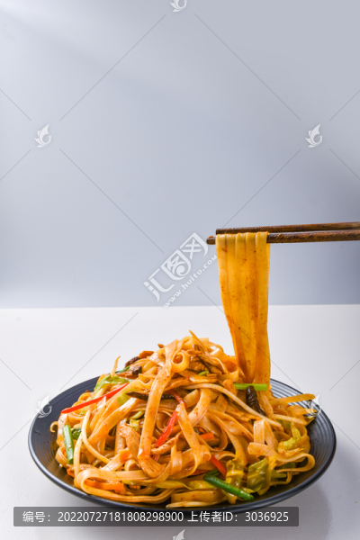 炒河粉