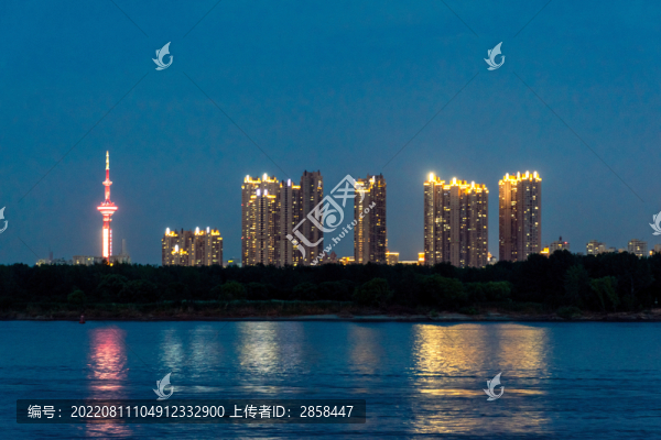 揚(yáng)子江國際會議中心夜景