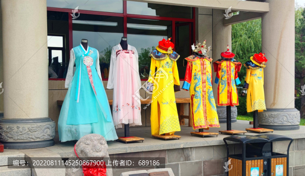 滿族服裝