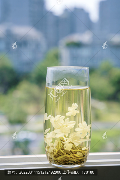 茉莉花茶
