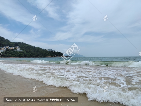 海浪海邊