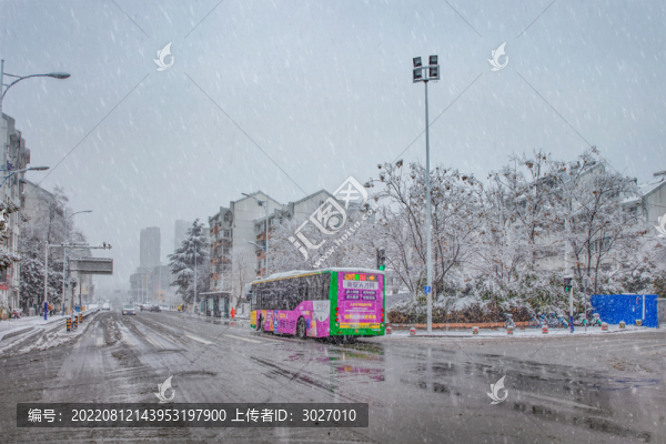 合肥琥珀南村雪景
