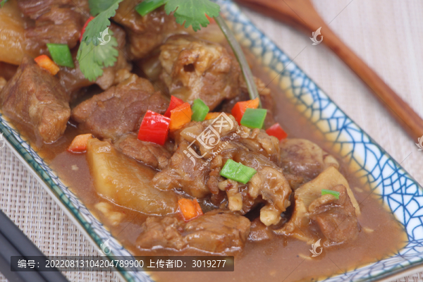 蘿卜牛腩