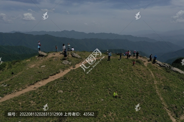 航拍秦嶺山脈