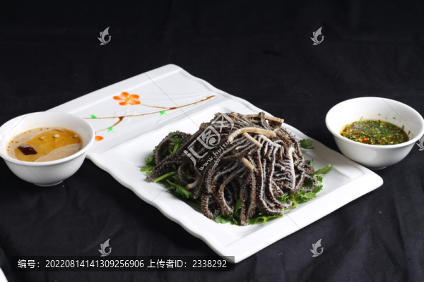水爆毛肚