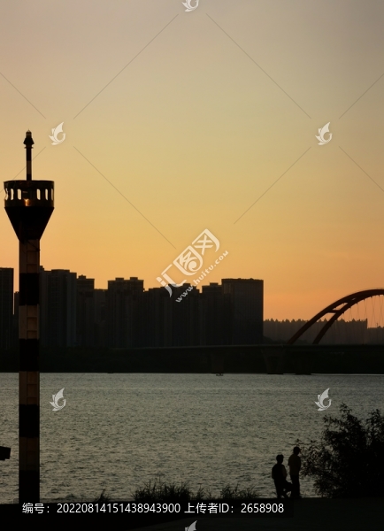 黃昏
