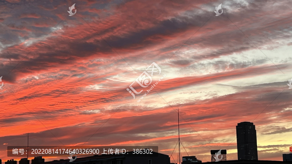 天空云霞