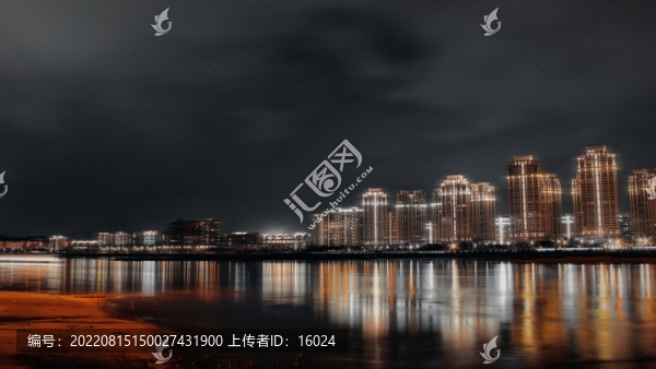 閩江河畔的夢幻夜色
