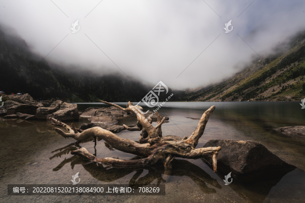 法國比利牛斯山脈自然風(fēng)景