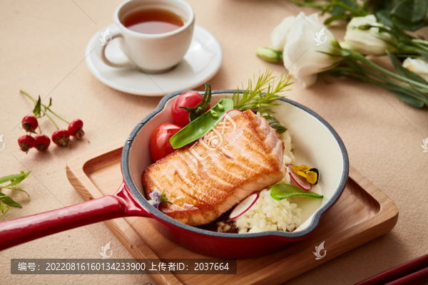 西餐魚排飯