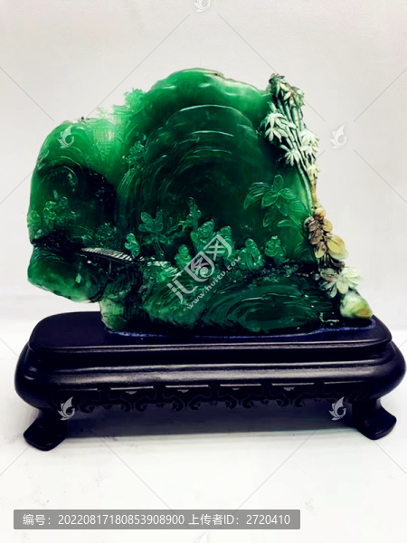 玉雕山清水秀