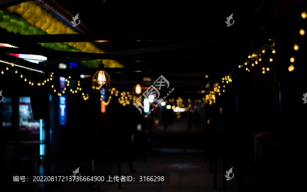 夜晚霓虹燈