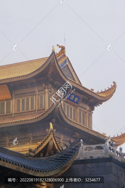 峨眉山金頂