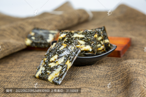 中國(guó)傳統(tǒng)滋補(bǔ)阿膠糕