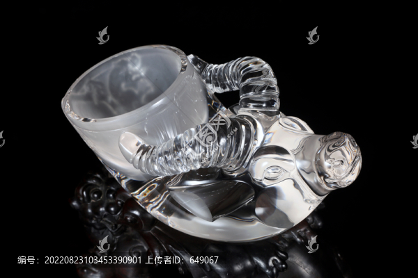 水晶杯