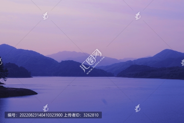 湖光山色