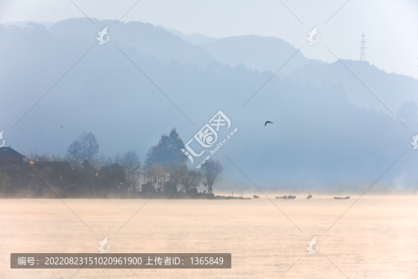 瀘沽湖