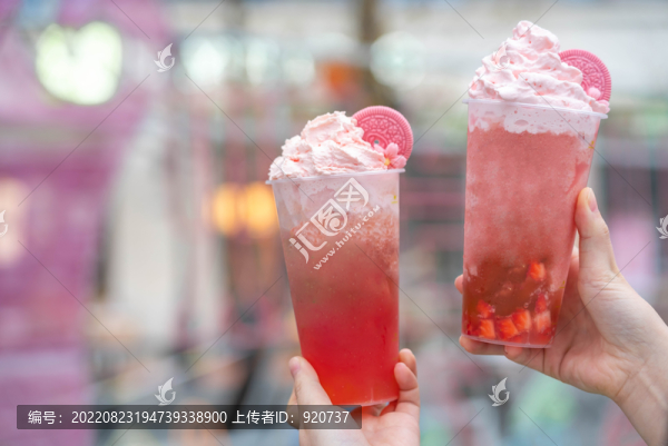 櫻花草莓雪頂冰