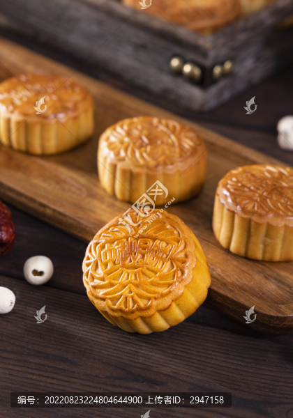 中國(guó)傳統(tǒng)節(jié)日中秋節(jié)美食月餅