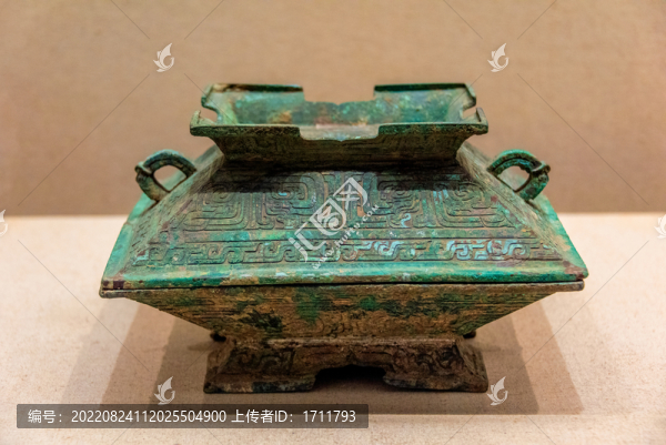 安徽博物院館藏春秋鳳紋簠