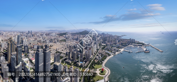 航拍青島灣區(qū)建筑景觀全景