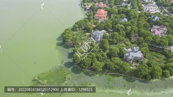 湖景別墅航拍