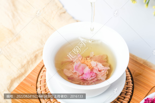 玫瑰花冠