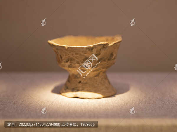 良渚陶簋