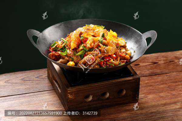 干鍋雞鴨雜