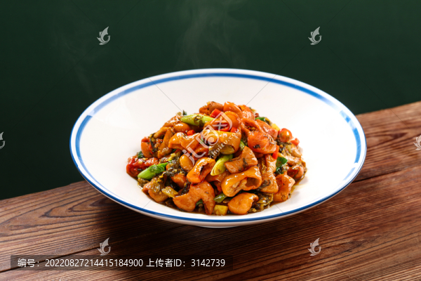 酸菜炒肥腸