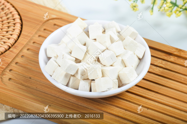 茯苓