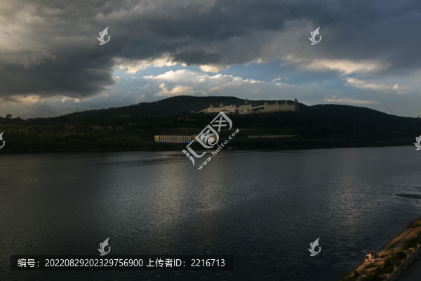 黃昏