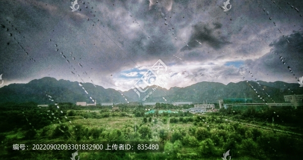 高山云霧
