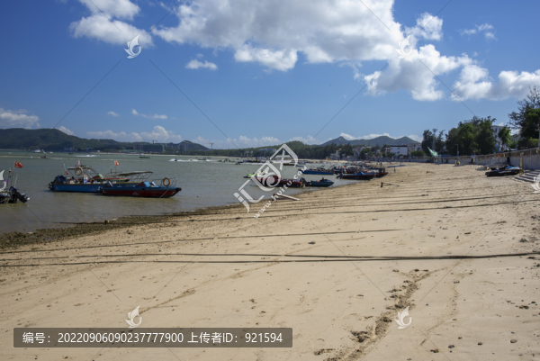 較場(chǎng)尾