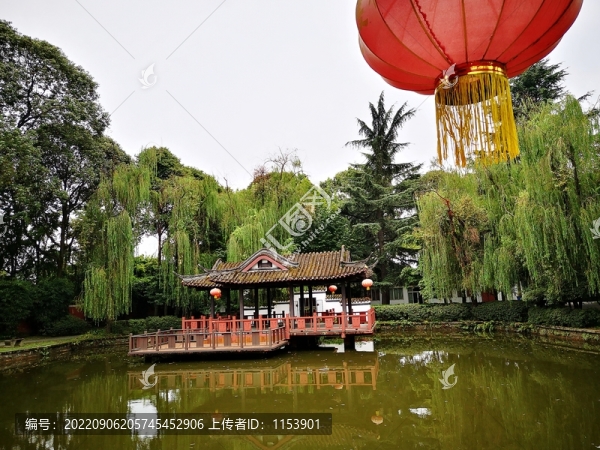 亭臺(tái)樓閣