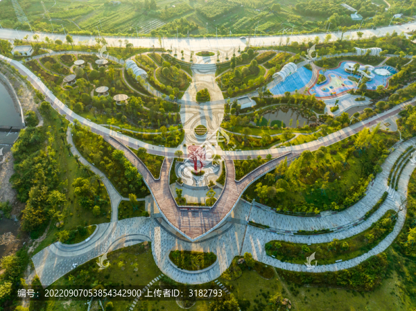 廣西蒙山縣濱江公園美如畫(huà)